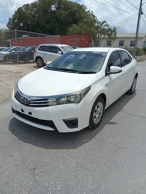 Toyota Corolla Shine